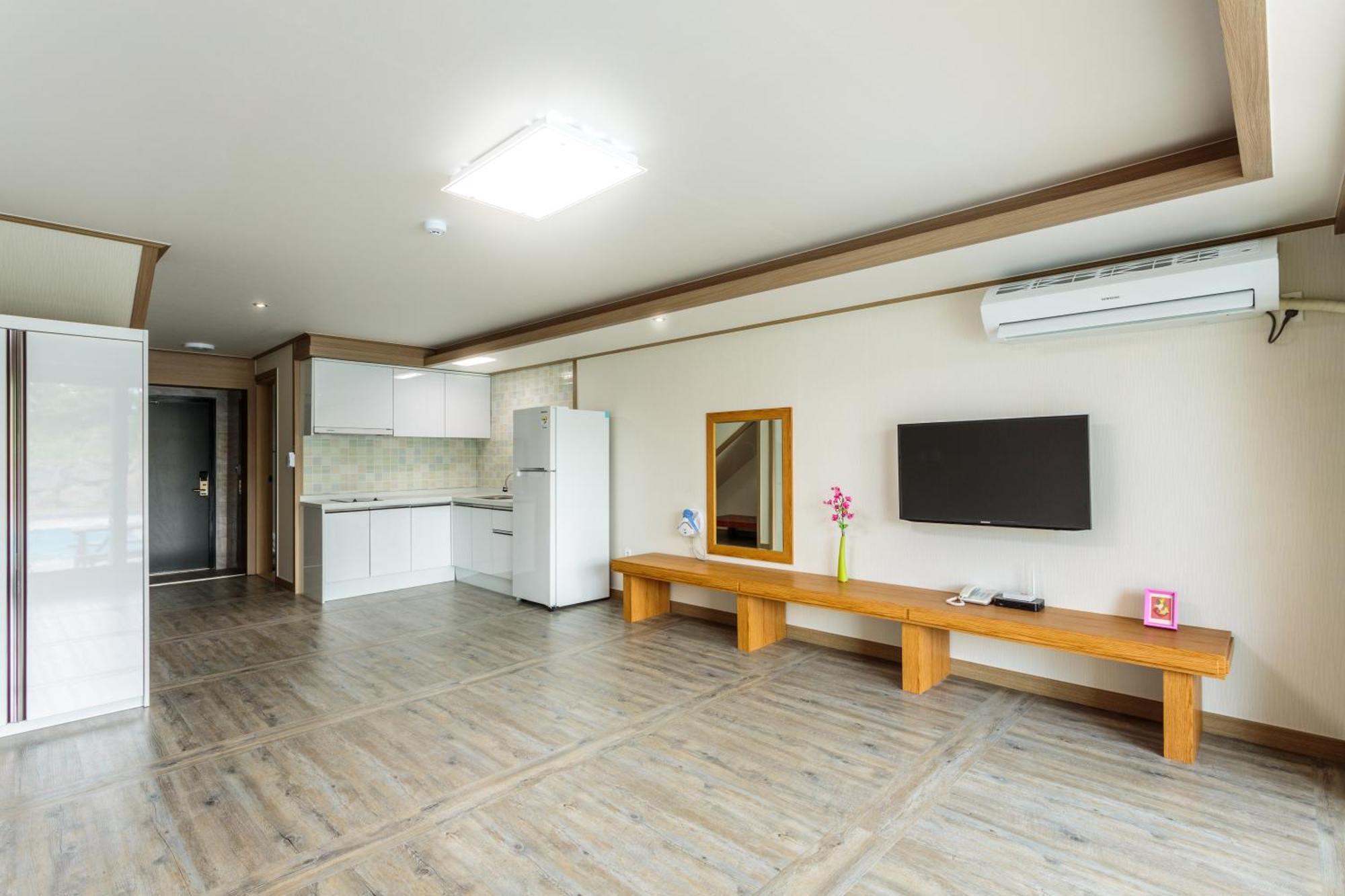 Suandsu Resort Τζέτζου Δωμάτιο φωτογραφία